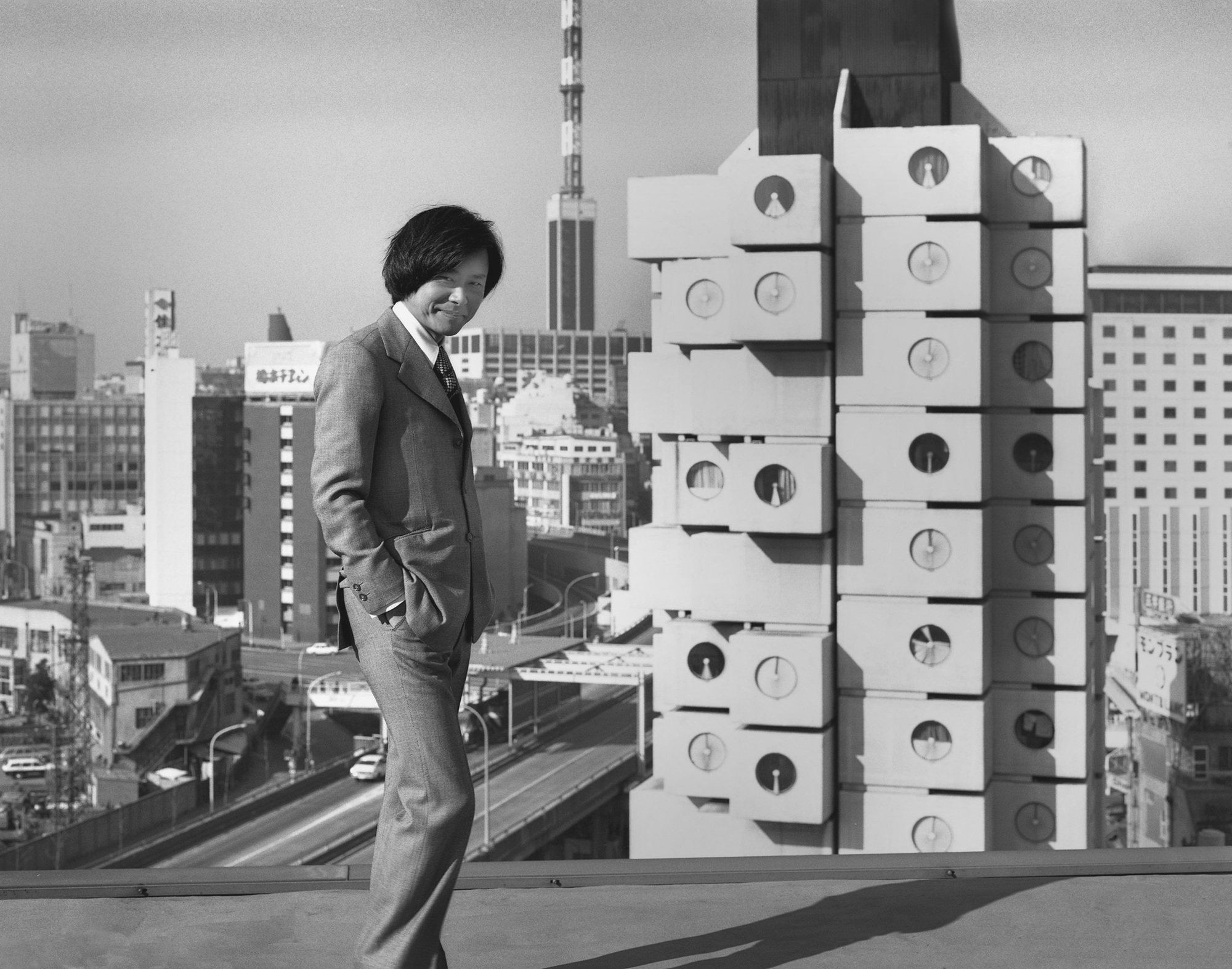 Výstava „The Many Lives of the Nakagin Capsule Tower“ v MoMA