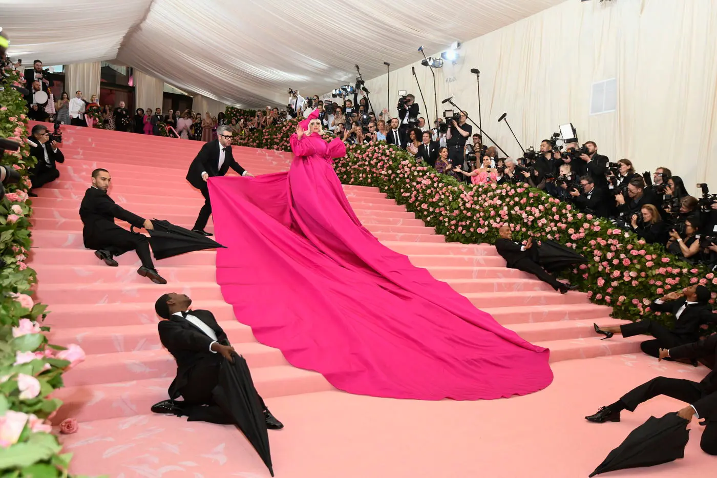 Metropolitné múzeum odhaľuje tému Met Gala 2026: ‘Costume Art’
